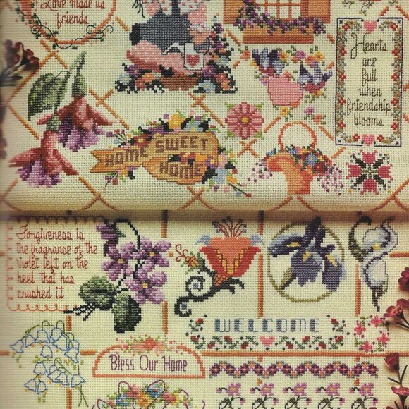 501 Cross Stitch Designs by Sam Hawkins - Craft Book Pre Owned Great Cond - Picture 3 of 5